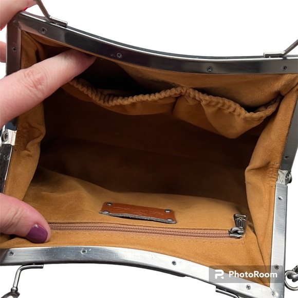 White Patricia Nash tooled leather Metallic Forest double kiss crossbody satchel - Picture 5 of 7